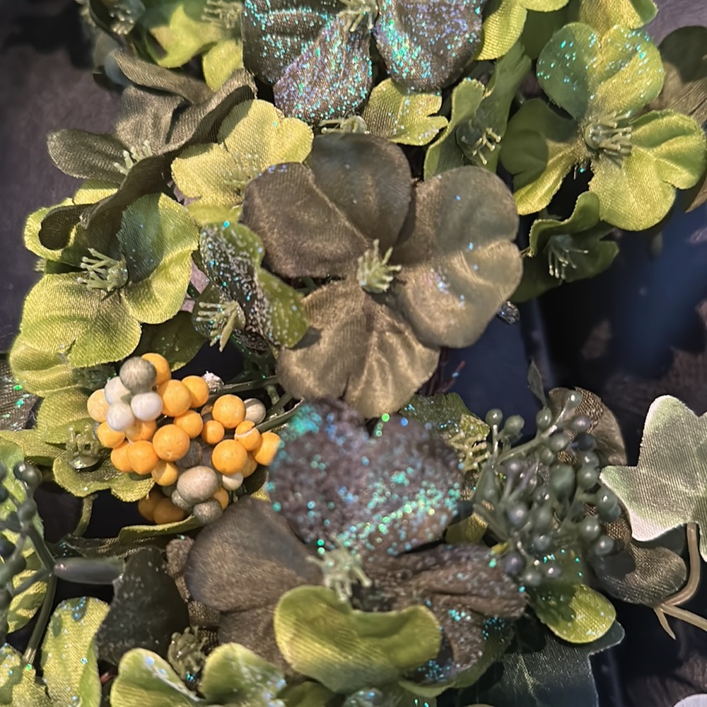 Springtime / St Patrick’s day wreath - wicker base - Picture 3 of 7